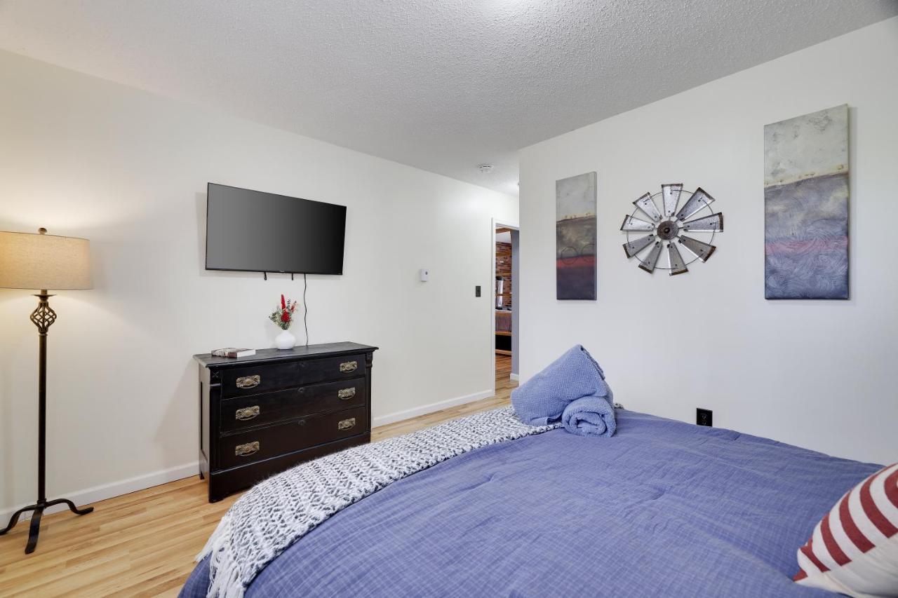 Premier Cozy Cabin - Free Amenities & Comm Indoor Pools Bushkill Extérieur photo