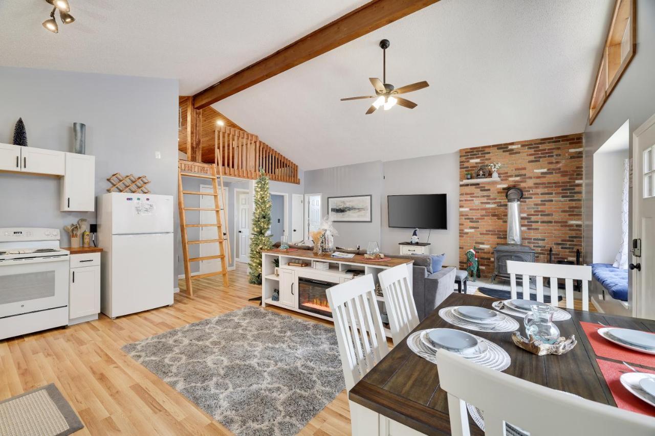 Premier Cozy Cabin - Free Amenities & Comm Indoor Pools Bushkill Extérieur photo